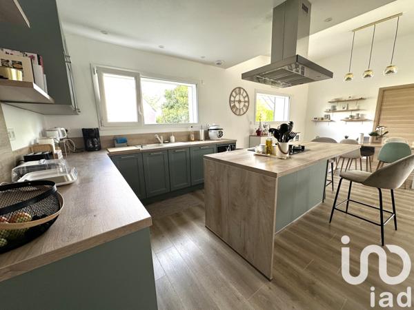 House for sale 5 rooms 128 m² Plouguiel