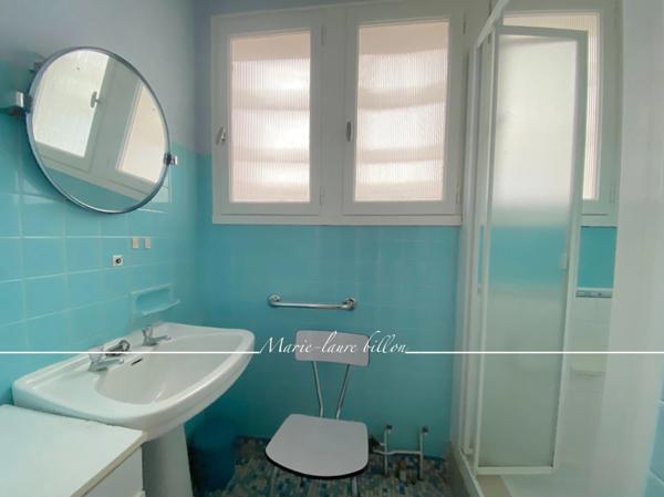 Maison à vendre 3 pièces SAINT GILLES CROIX DE VIE (85), Maison à rénover 2 chambres avec parcelle de 370 m2