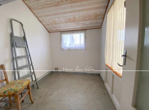 Maison à vendre 3 pièces SAINT GILLES CROIX DE VIE (85), Maison à rénover 2 chambres avec parcelle de 370 m2