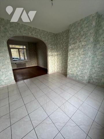 BOULOGNE SUR MER Maison ancienne  dans quartier recherché