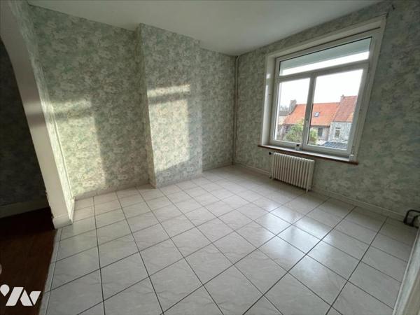 BOULOGNE SUR MER Maison ancienne  dans quartier recherché