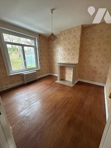 BOULOGNE SUR MER Maison ancienne  dans quartier recherché