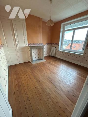 BOULOGNE SUR MER Maison ancienne  dans quartier recherché