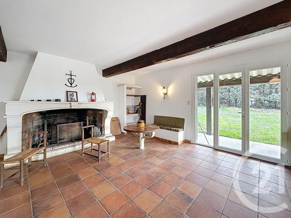 Maison à vendre  4 pièces - 150,52 m2 ARLES - 13