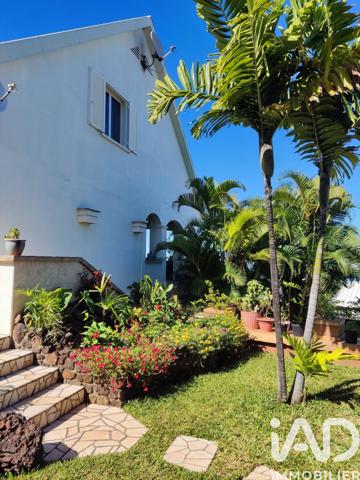 Maison à vendre 6 pièces 246 m² Saint-Leu