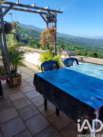 Maison à vendre 6 pièces 246 m² Saint-Leu