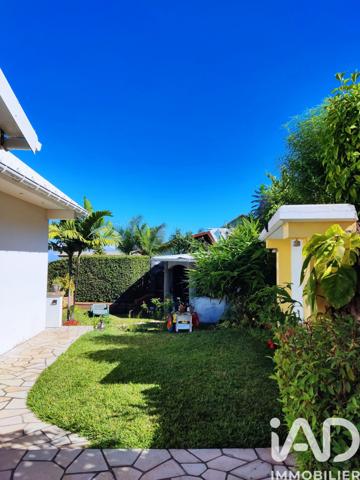 Maison à vendre 6 pièces 246 m² Saint-Leu