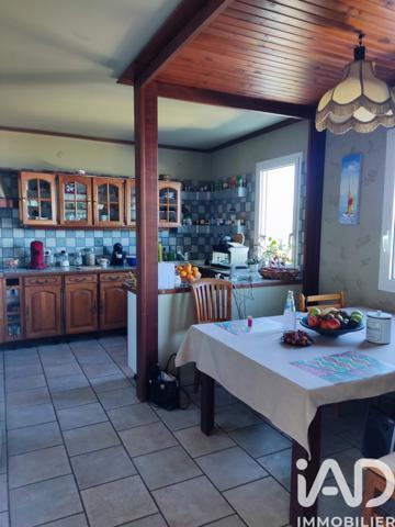 Maison à vendre 6 pièces 246 m² Saint-Leu