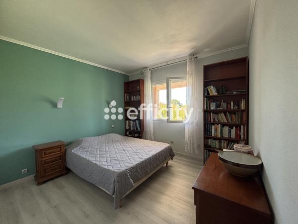 Maison
         4 pièces
        - 108 m² Exclusivité 300 000 € *