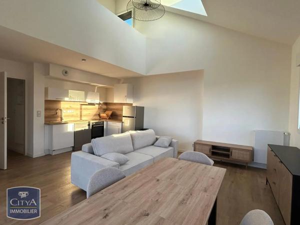 Appartement à louer 3 pièces 83.37m²