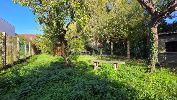 Maison Montreuil 4 pièces avec terrasse, jardin et 2 studios