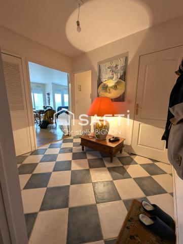 Appartement 82 m² avec balcons et box