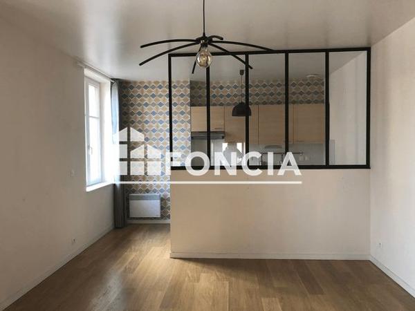Location Appartement 2 pièces 55.9 m² - 3 ET 5 RUE SAINT BENOIT Saint Brieuc 22000