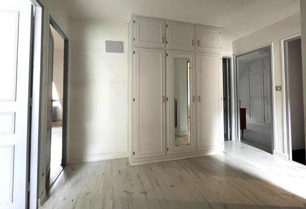 Maison 8 pièces de 124 m² à Le mont dore