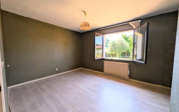 Maison à vendre    4 pièces •  Gradignan