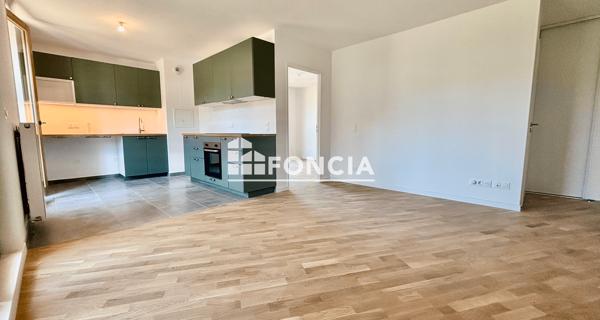 Location Appartement 2 pièces 52.6 m² - Versailles 78000