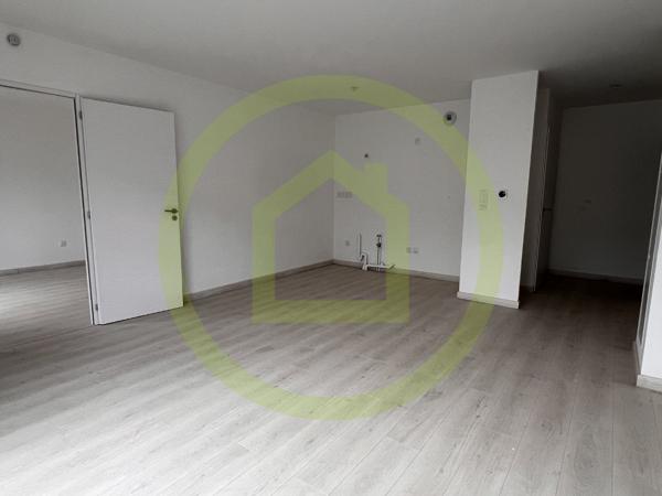 Appartement en rez-de-jardin à PERENCHIES (59840)