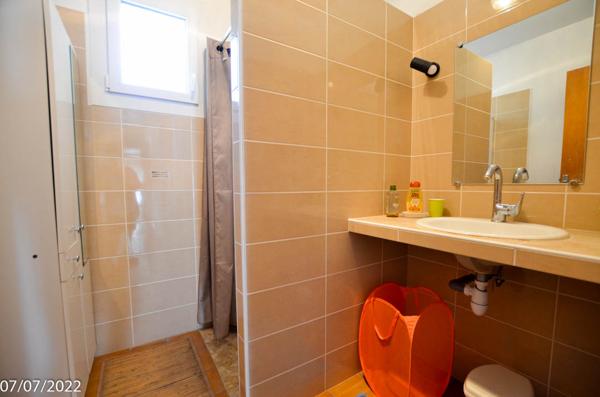 VILLA avec PISCINE chauffée 5 pièces LA PALMYRE - QUARTIER CALME et BOISE - PROCHE CENTRE ET TENNIS