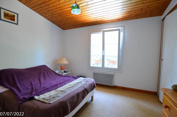 VILLA avec PISCINE chauffée 5 pièces LA PALMYRE - QUARTIER CALME et BOISE - PROCHE CENTRE ET TENNIS