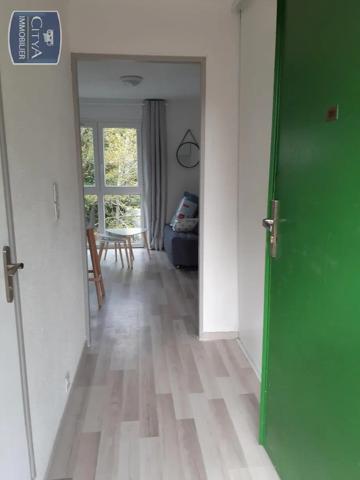 Appartement à louer 1 pièce 16.3m² Saint-Nazaire (44600)