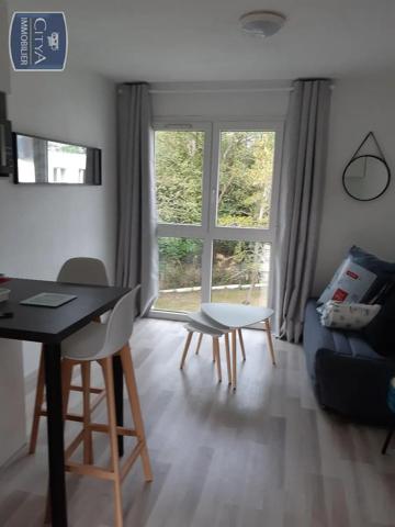 Appartement à louer 1 pièce 16.3m² Saint-Nazaire (44600)