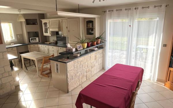 Maison à vendre    6 pièces • 97 m2 Moult