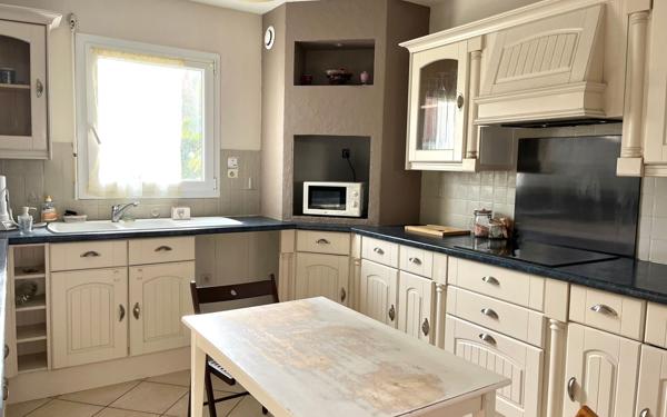 Maison à vendre    6 pièces • 97 m2 Moult