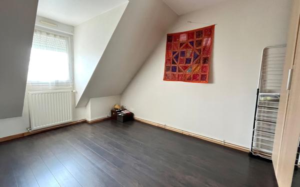 Maison à vendre    6 pièces • 97 m2 Moult