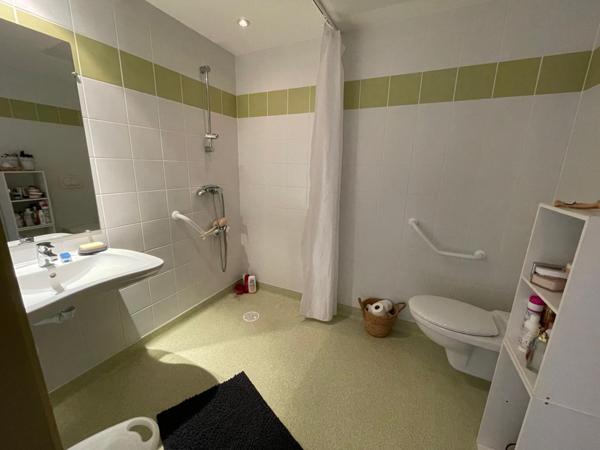 T2 meublé - Résidence seniors sécurisée à Arnay-Le-Duc