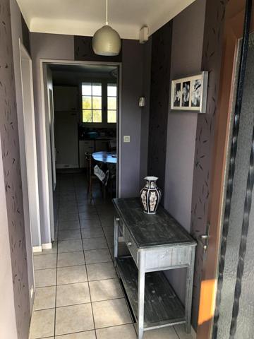 Beau pavillon type T5 dans secteur calme