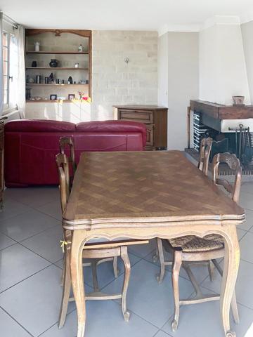 Beau pavillon type T5 dans secteur calme