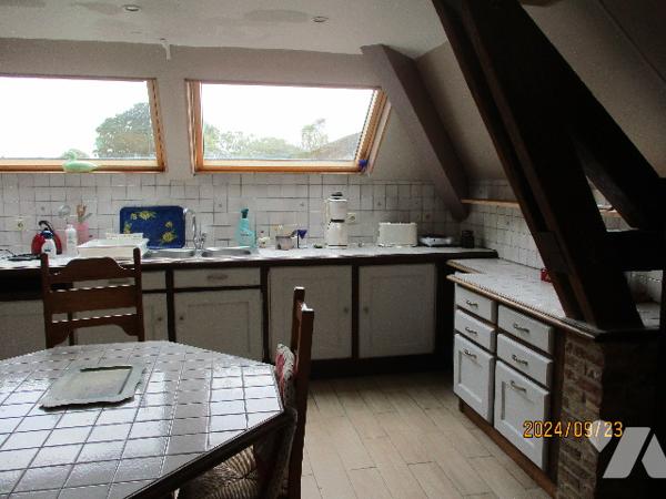 VOUZIERS, une maison d'habitation de caractère sur un terrain de 3 671 m².