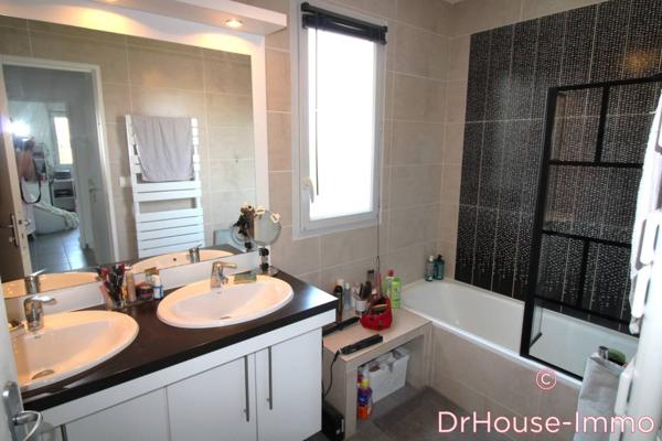 Maison à vendre 5 pièces de 101 m²