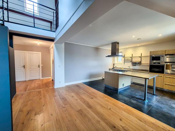 Appartement 7 pièces 148.93 m2