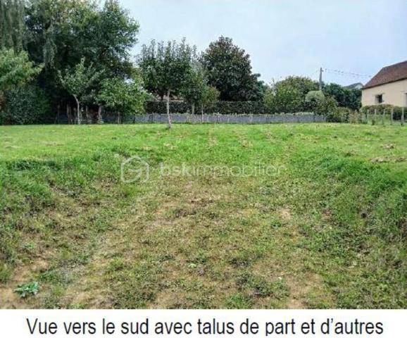 Terrain de 837 m²