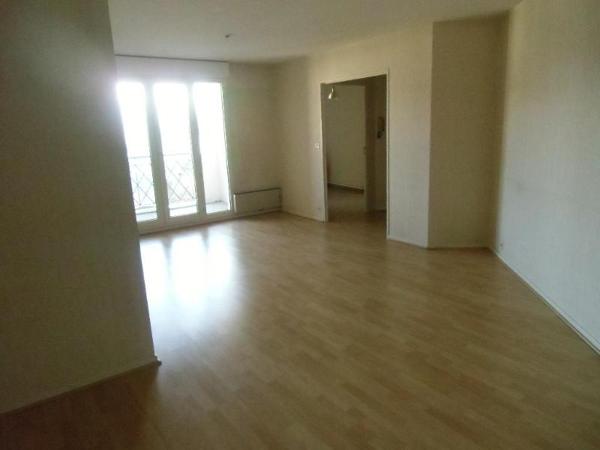 Appartement à louer 1 pièce 41.72m²