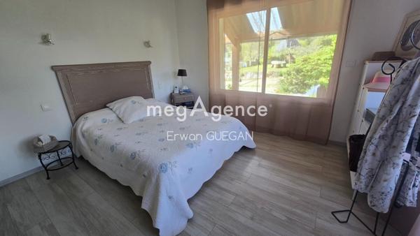 Maison à Pontivy, 56300 - 5 pièces 315m²