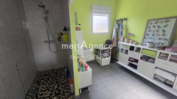 Maison à Pontivy, 56300 - 5 pièces 315m²
