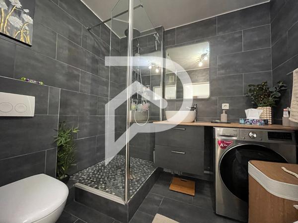 Appartement 4 pièces 82.15 m2