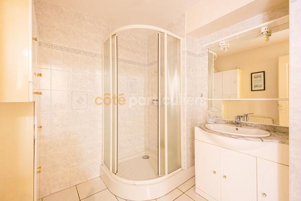 Vente
                Appartement71,33 m² - 3 Pièces -
                    SAINT HERBLAIN (44800)