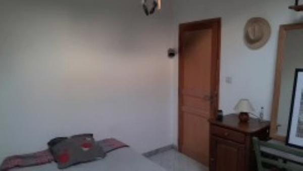 EXCLUSIVITE AVIGNON LE PONTET - A VENDRE APPARTEMENT AVEC LOCATAIRE TYPE 3 EN DUPLEX DE 66 M² AVEC JARDIN ET PARKING