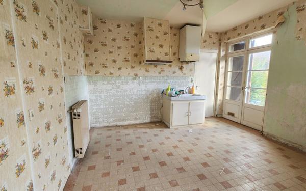 Maison à vendre    3 pièces •  Lorris