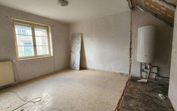 Maison à vendre    3 pièces •  Lorris