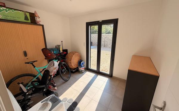 Maison à vendre    6 pièces • 132 m2 Montfavet - Avignon