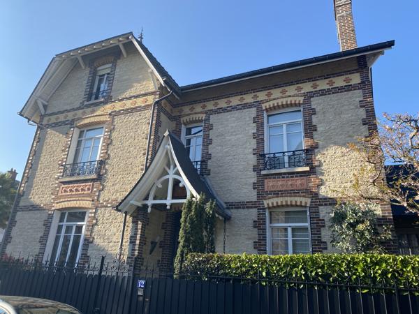 MAISON DE MAITRE TROYES