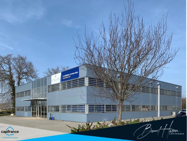 Local mixte - Bureaux et entrepot - 1203m²