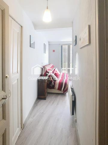 Appartement rénové et meublé