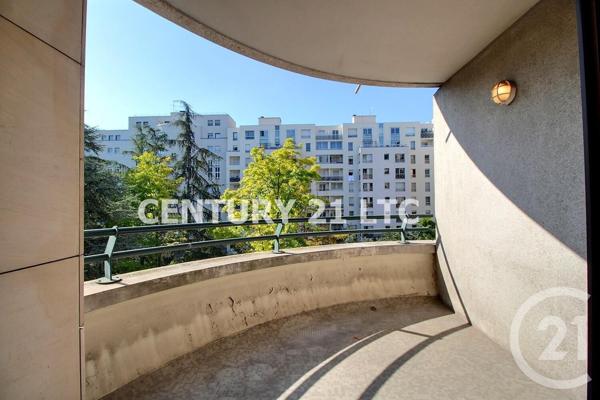 Appartement F3 à vendre  3 pièces - 71,68 m2 CHARENTON LE PONT - 94