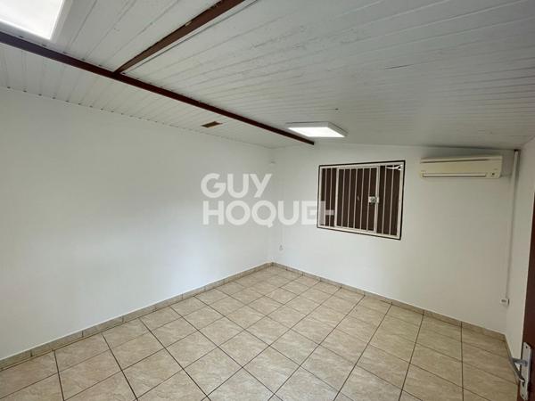 Local professionnel T6 - MATOURY