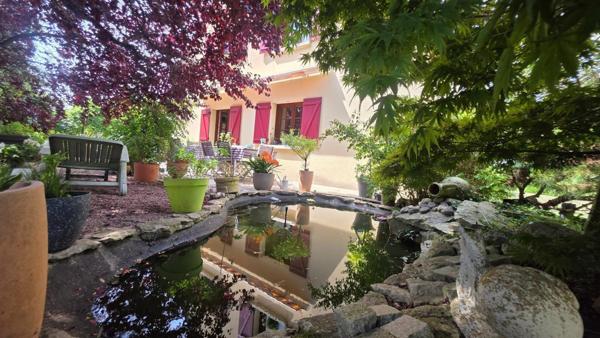 Grande maison familliale avec piscine